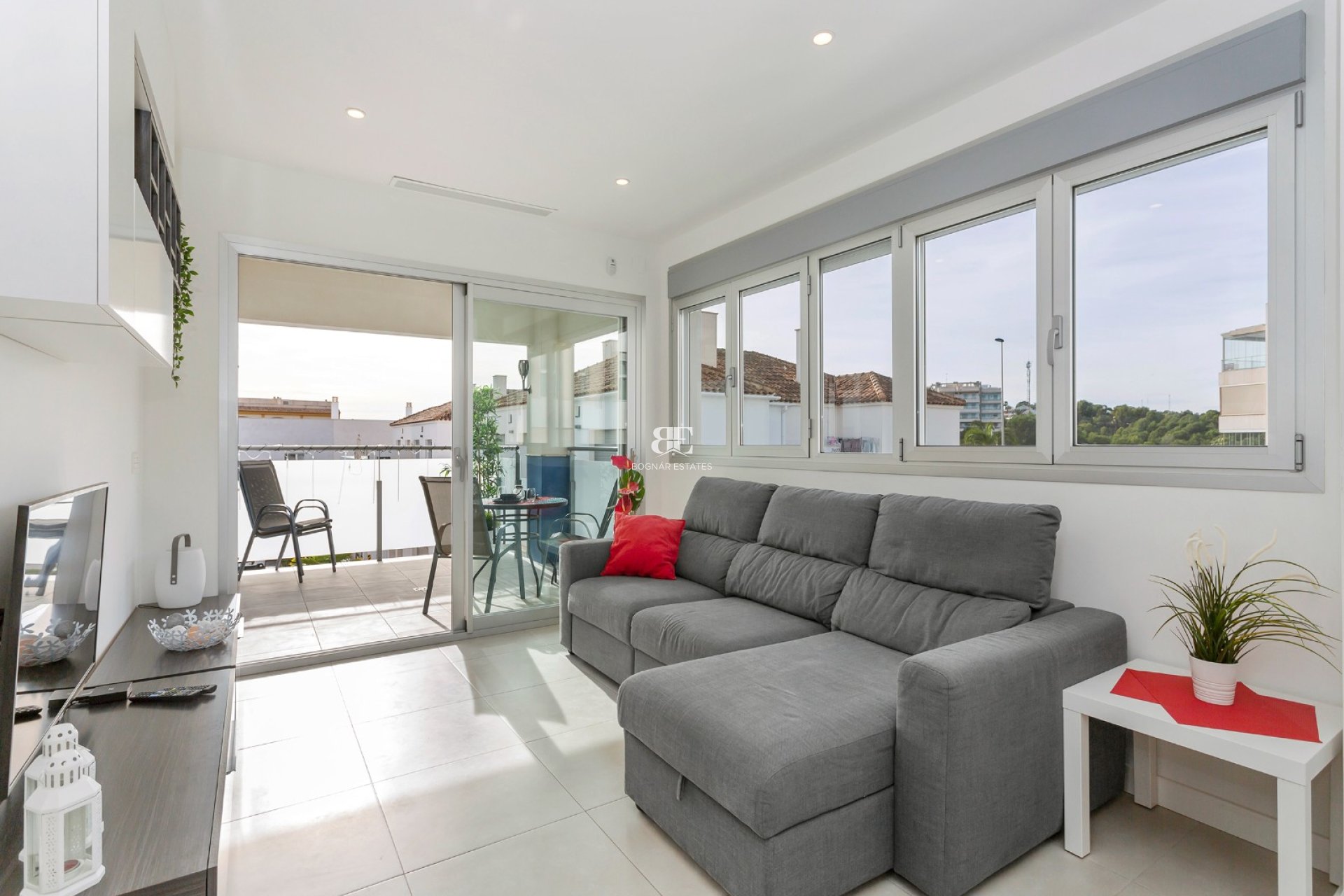Resale - apartment -
Villamartín