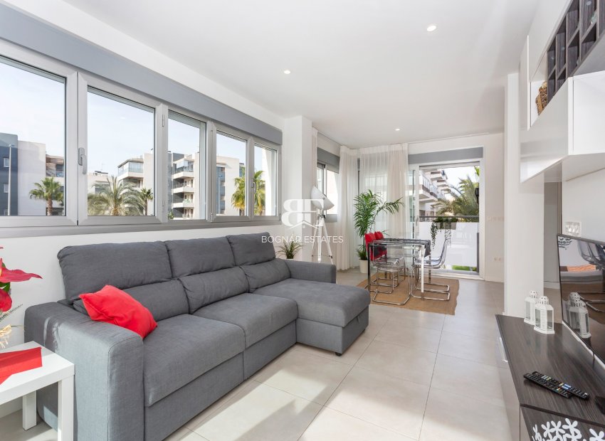 Resale - apartment -
Villamartín