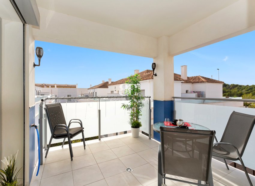 Resale - apartment -
Villamartín
