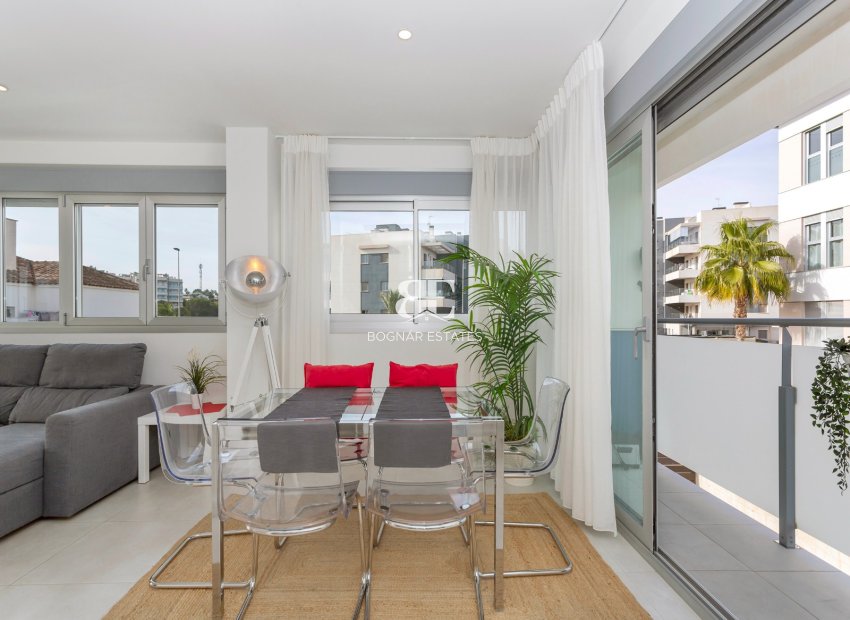 Resale - apartment -
Villamartín
