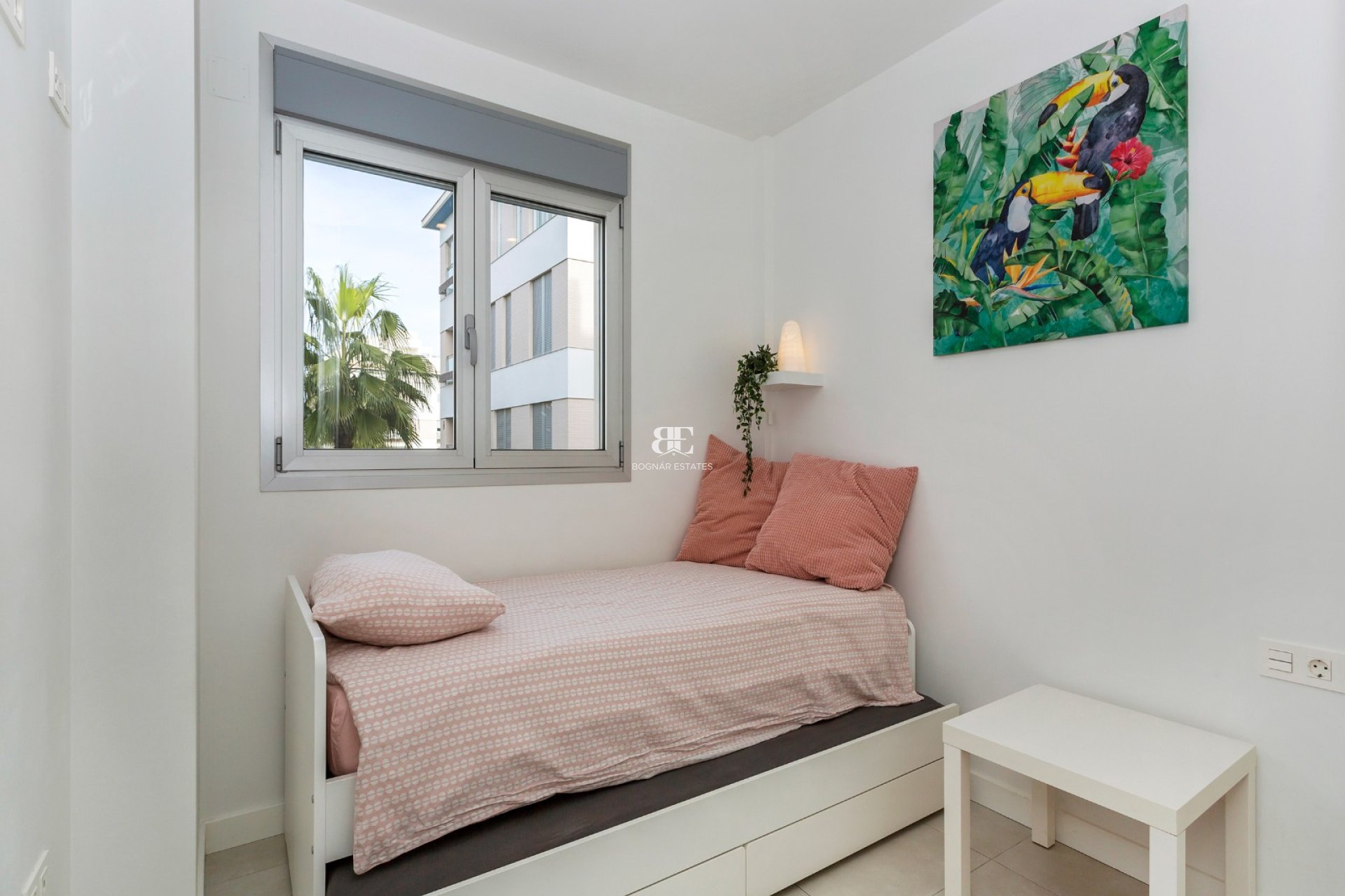 Resale - apartment -
Villamartín