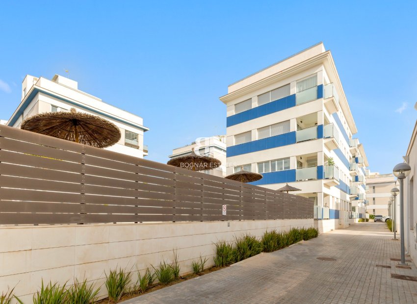Resale - apartment -
Villamartín