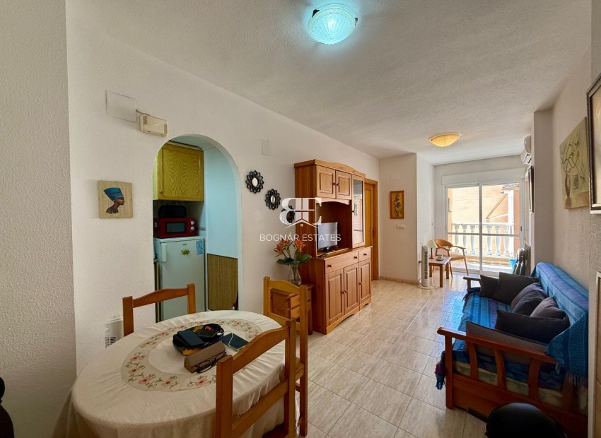 Resale - Apartments -
Torrevieja - Center