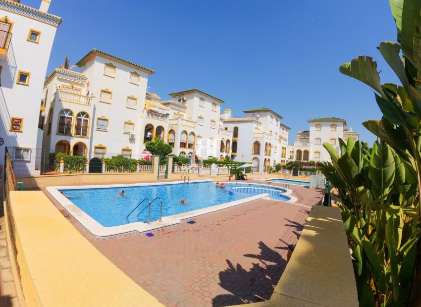 Resale - Atico -
Torrevieja - Torreblanca