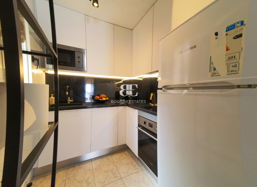 Resale - Atico -
Torrevieja - Torreblanca