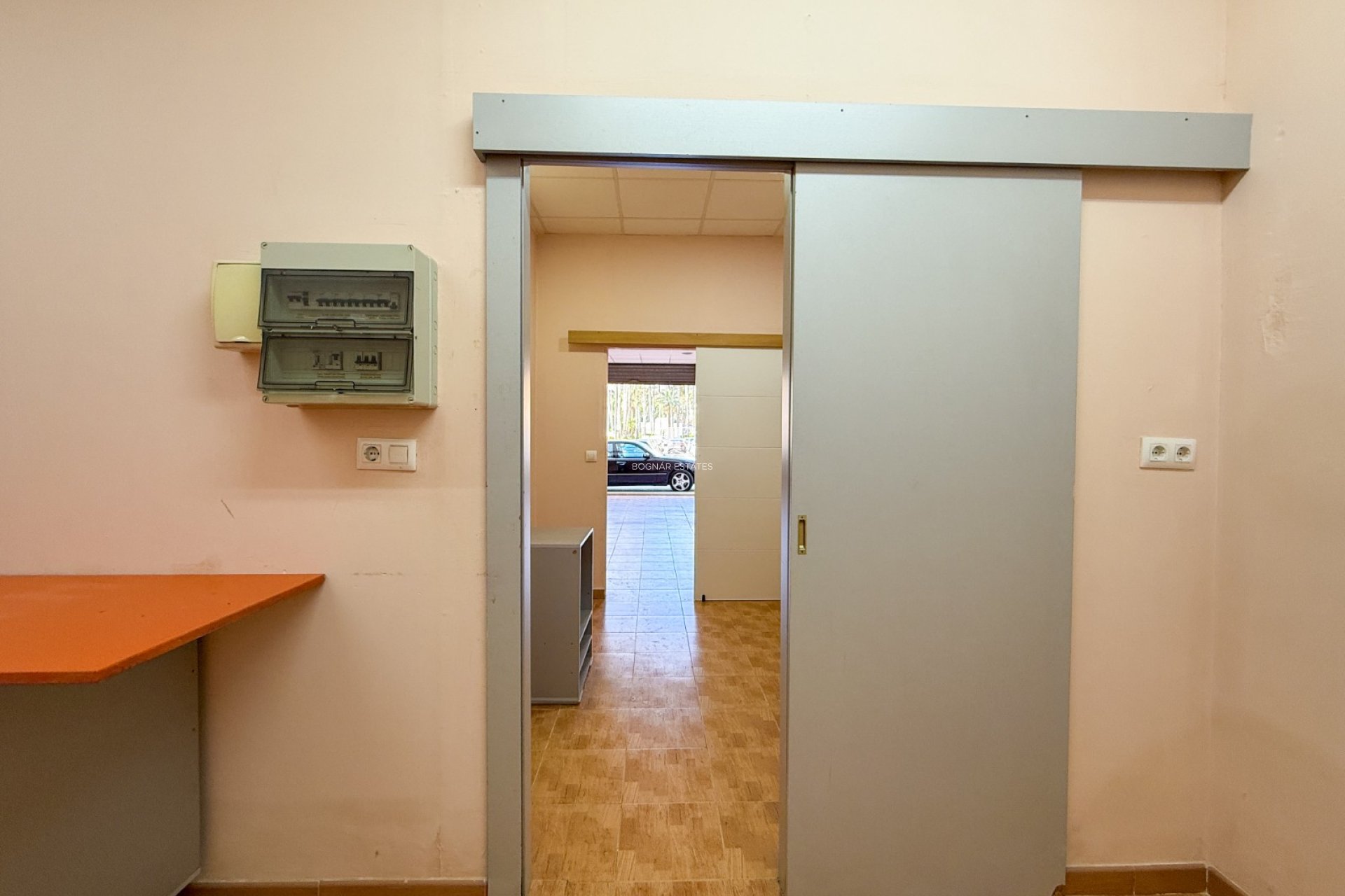 Resale - Commercial -
Aguilas - Paseo Parra
