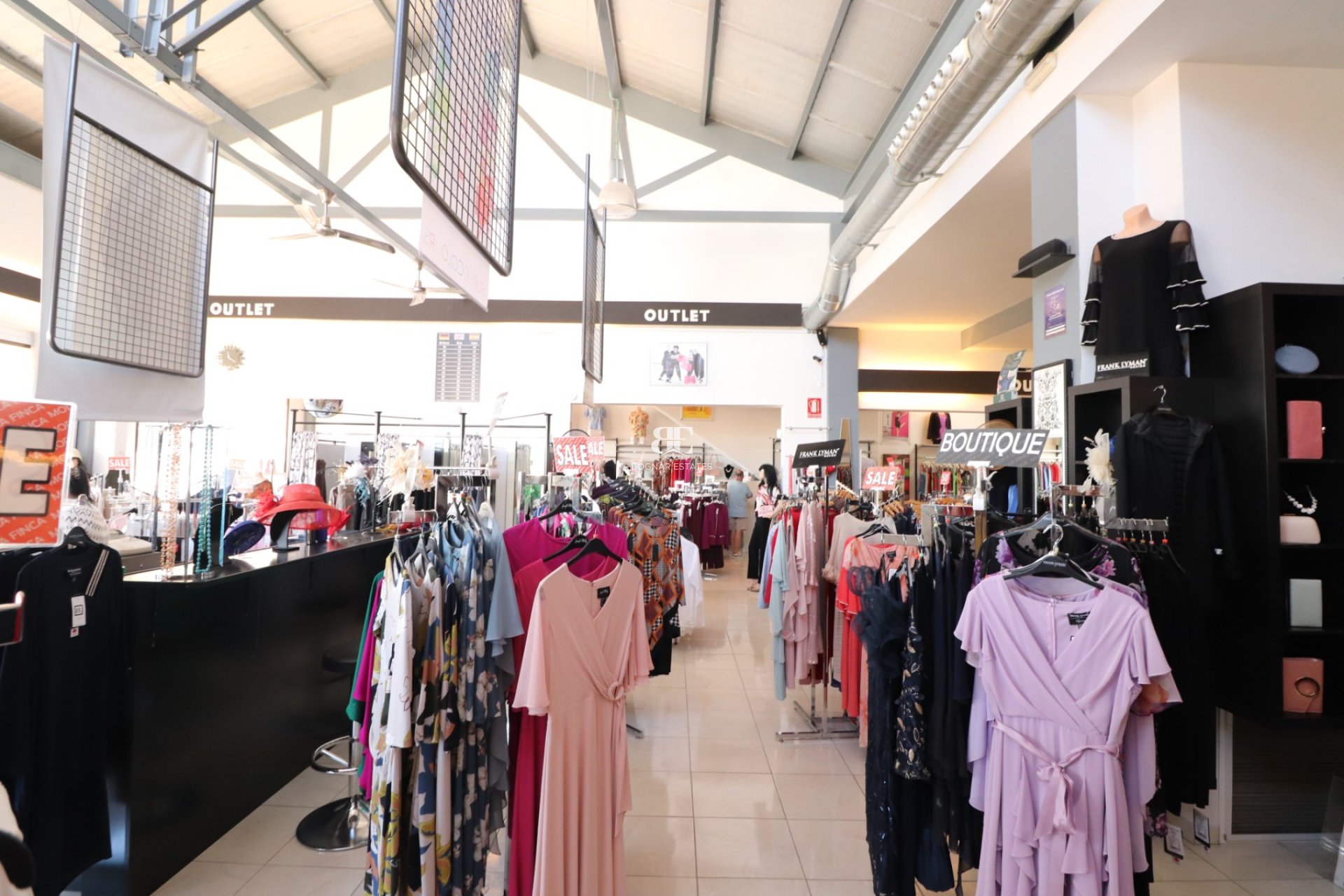 Resale - Commercial -
Algorfa - La finca Golf