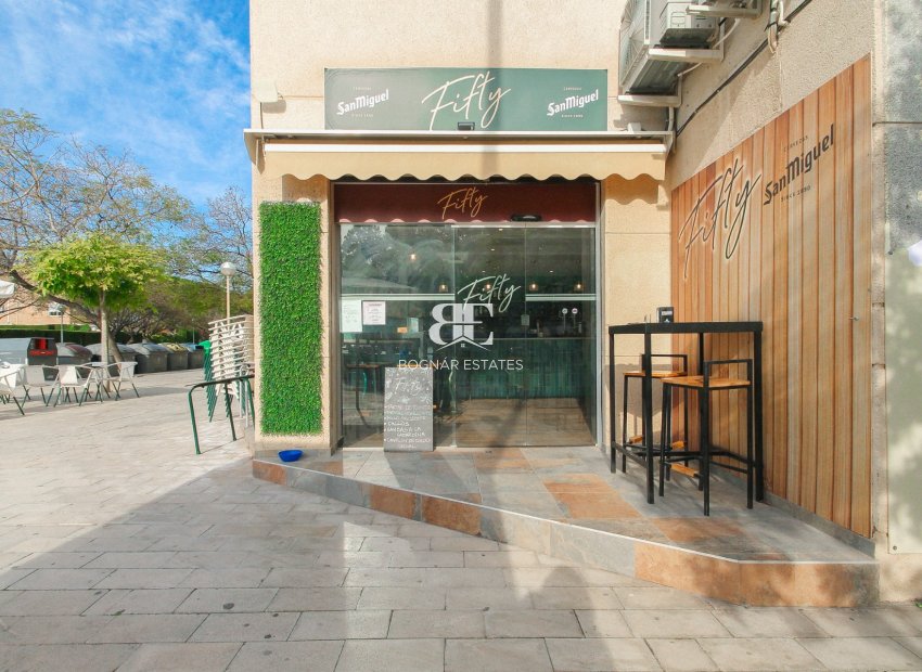 Resale - Commercial -
Alicante - Playa San Juan