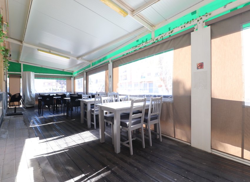 Resale - Commercial -
Catral - Catral - Town