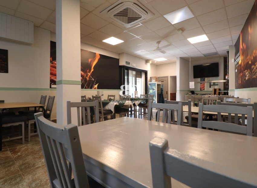 Resale - Commercial -
Catral - Catral - Town