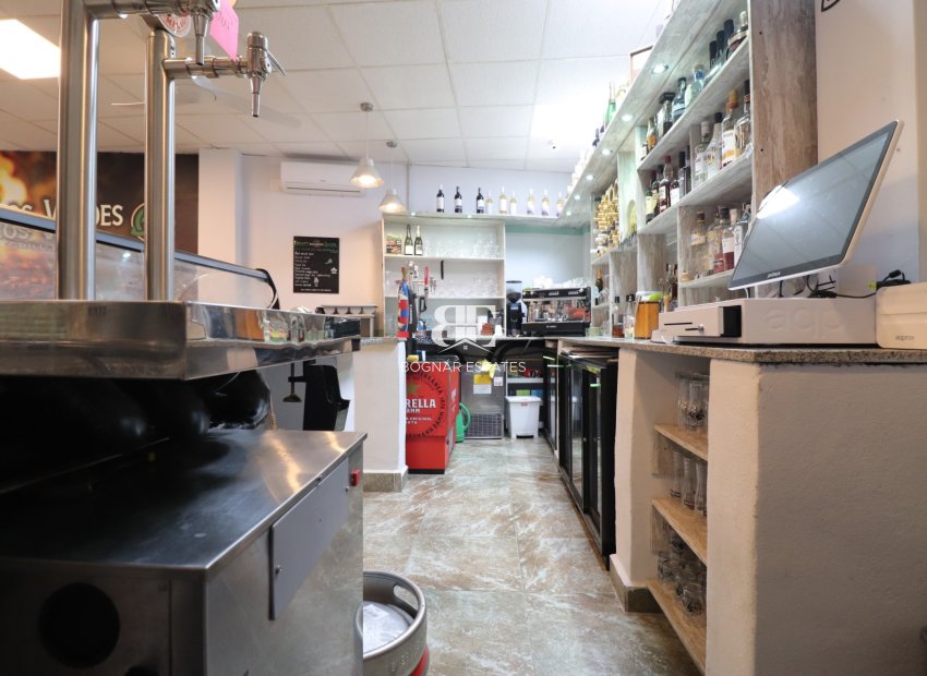 Resale - Commercial -
Catral - Catral - Town