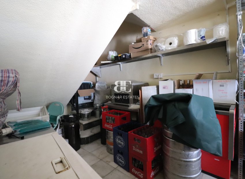 Resale - Commercial -
Catral - Catral - Town