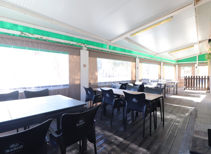 Resale - Commercial -
Catral - Catral - Town