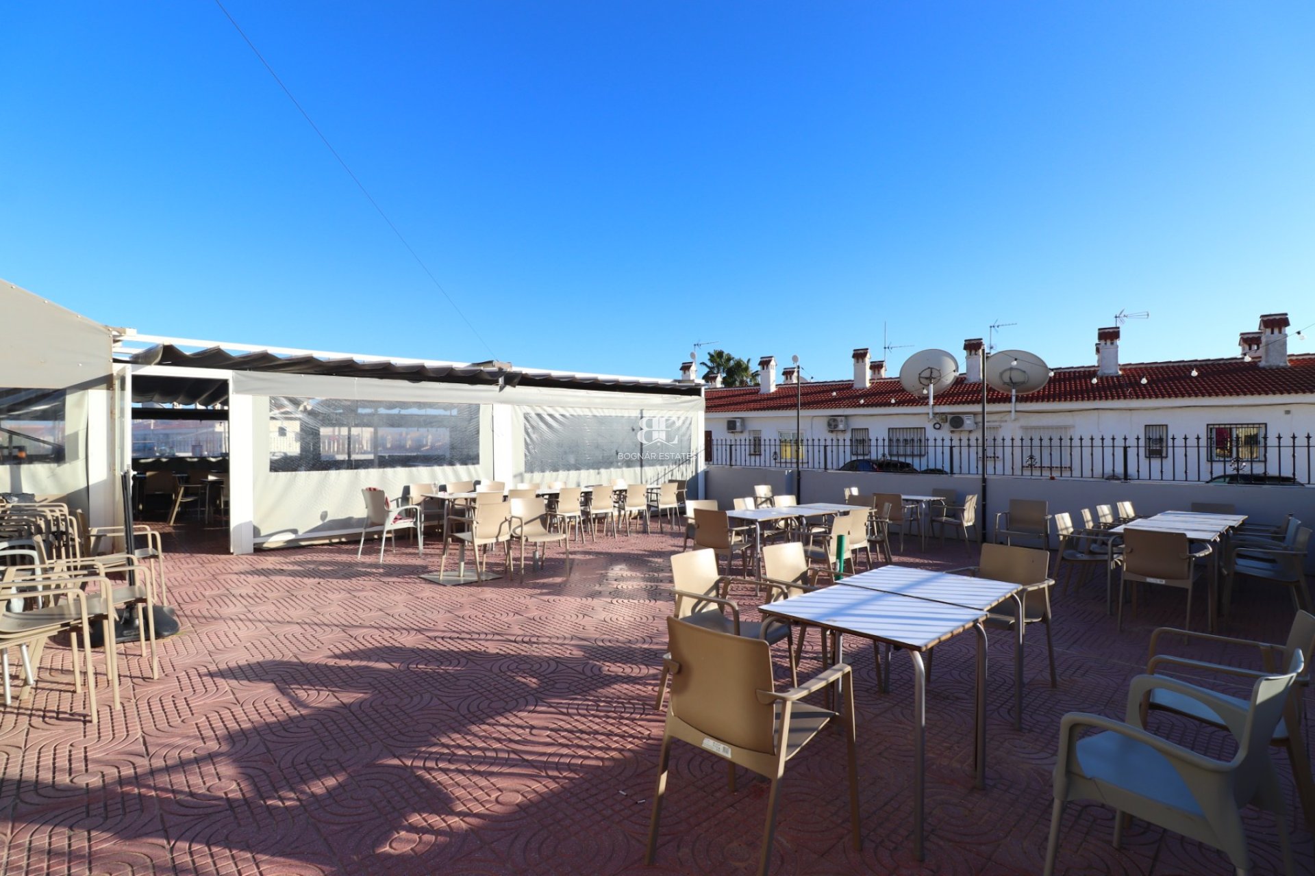 Resale - Commercial -
Ciudad Quesada - Doña Pepa