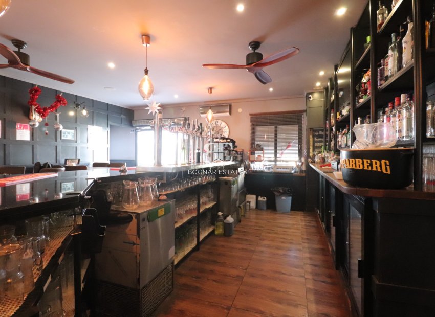 Resale - Commercial -
Ciudad Quesada - Doña Pepa