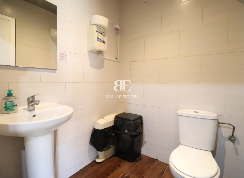 Resale - Commercial -
Ciudad Quesada - Doña Pepa