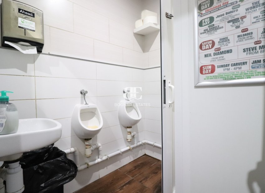 Resale - Commercial -
Ciudad Quesada - Doña Pepa