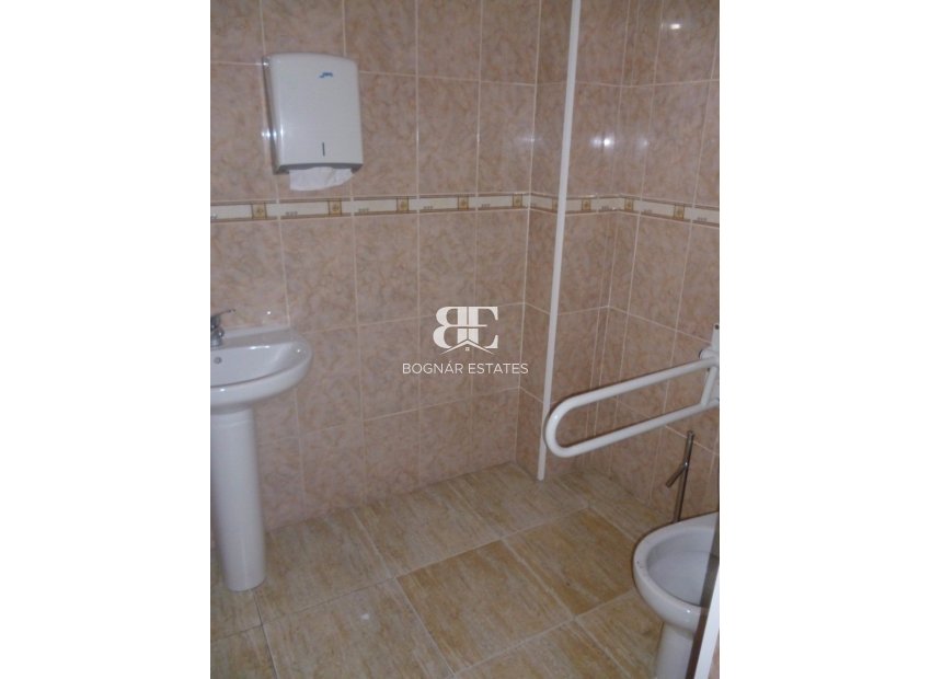 Resale - Commercial -
Elche