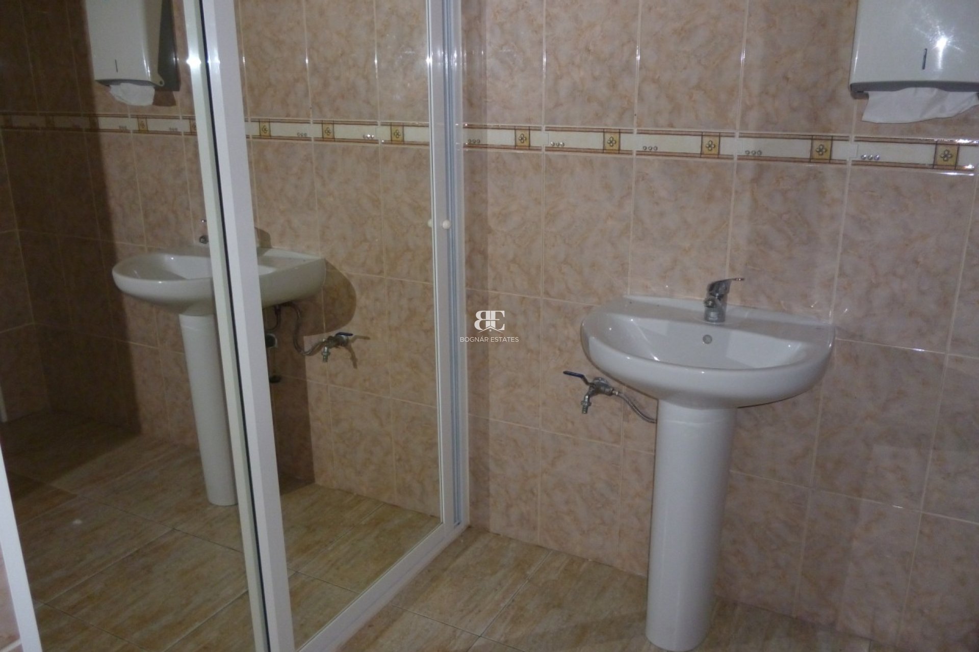 Resale - Commercial -
Elche