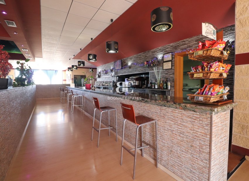 Resale - Commercial (Freehold) -
Ciudad Quesada