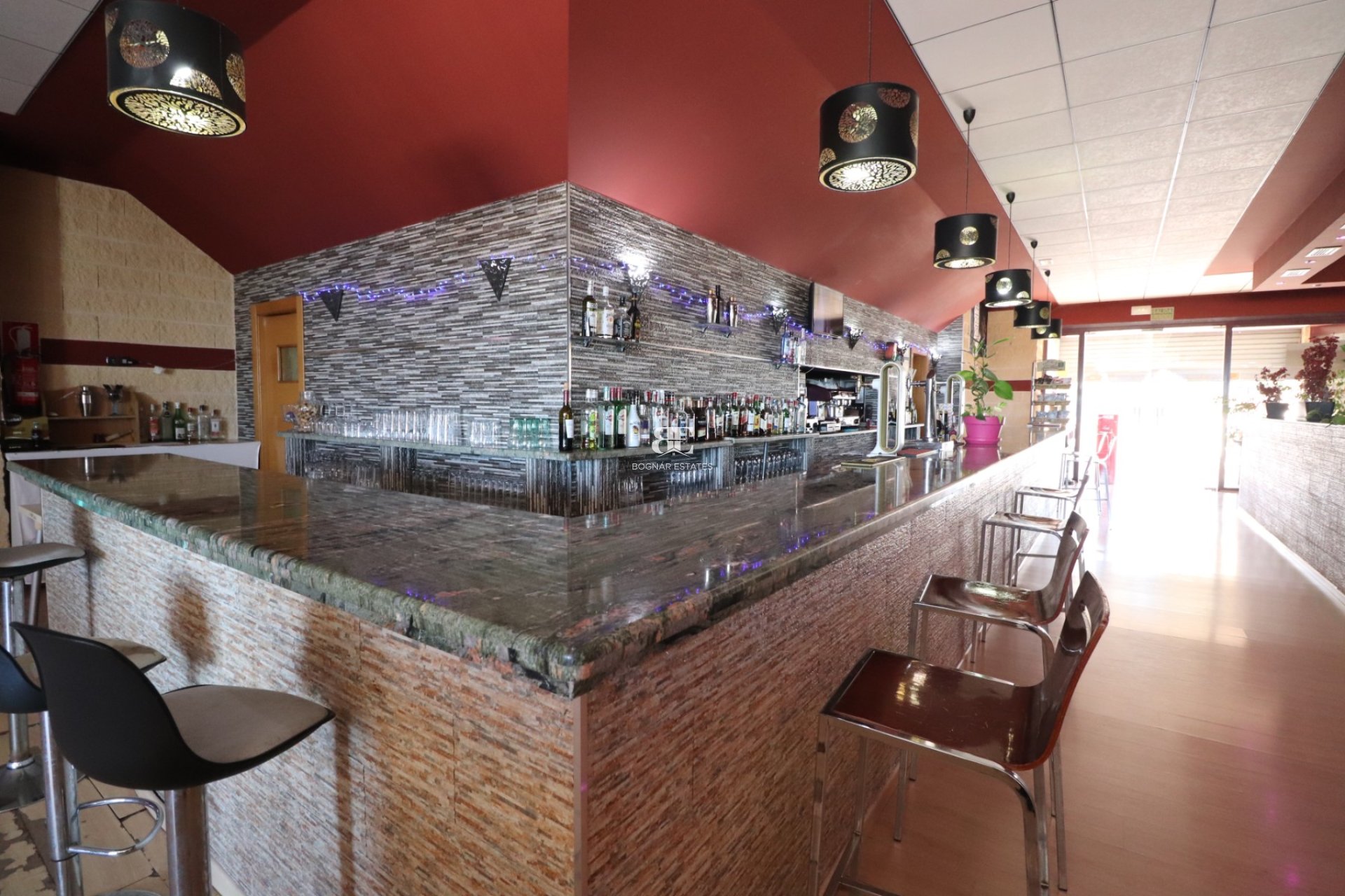 Resale - Commercial (Freehold) -
Ciudad Quesada