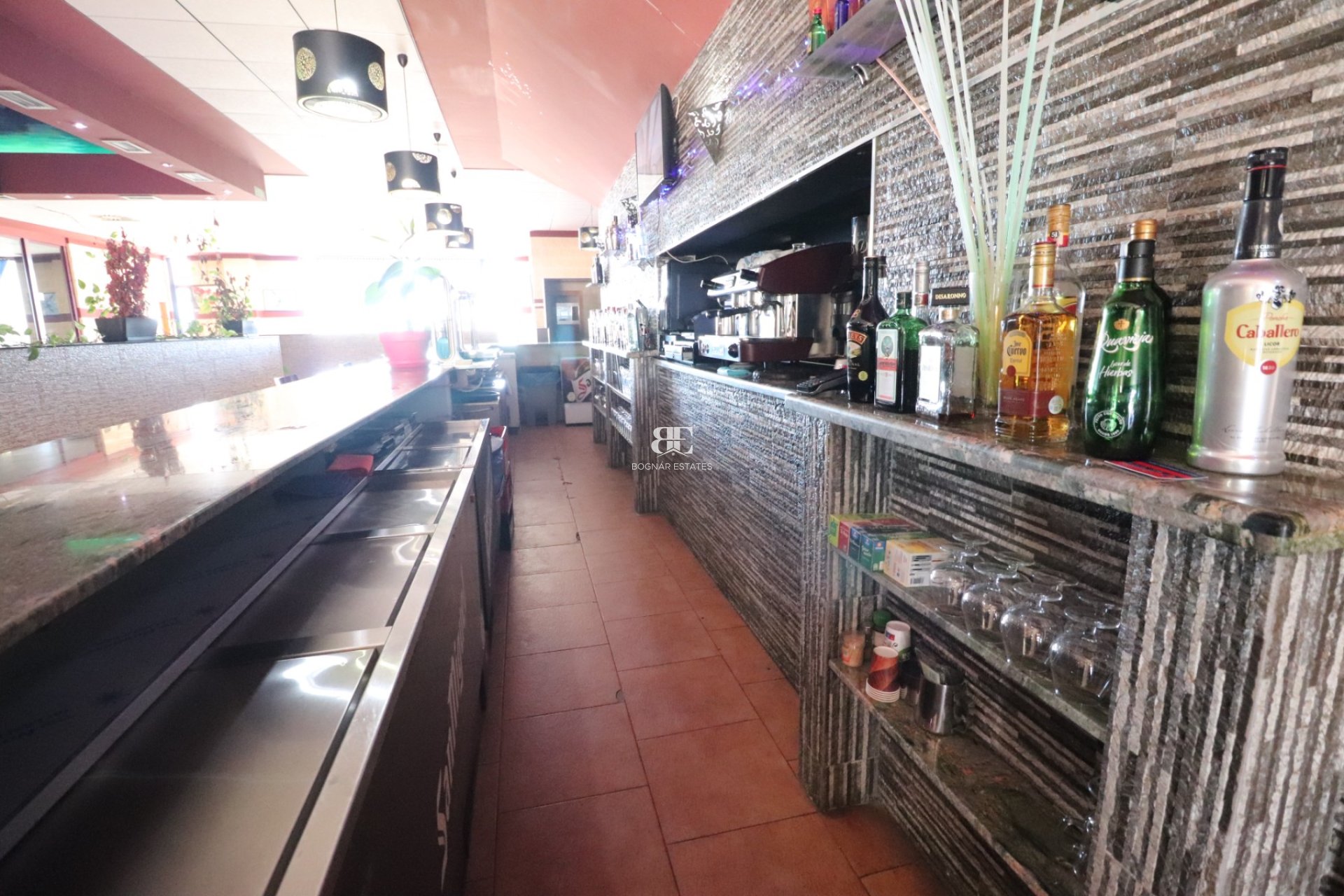 Resale - Commercial (Freehold) -
Ciudad Quesada