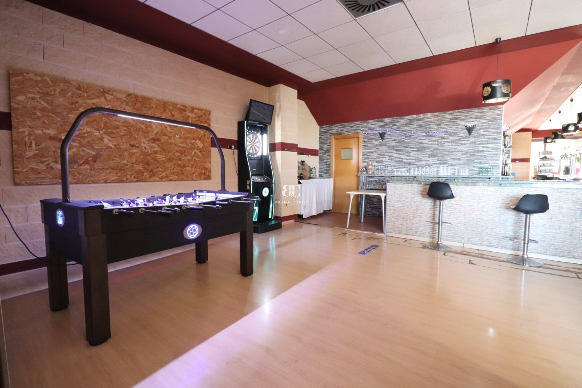 Resale - Commercial (Freehold) -
Ciudad Quesada