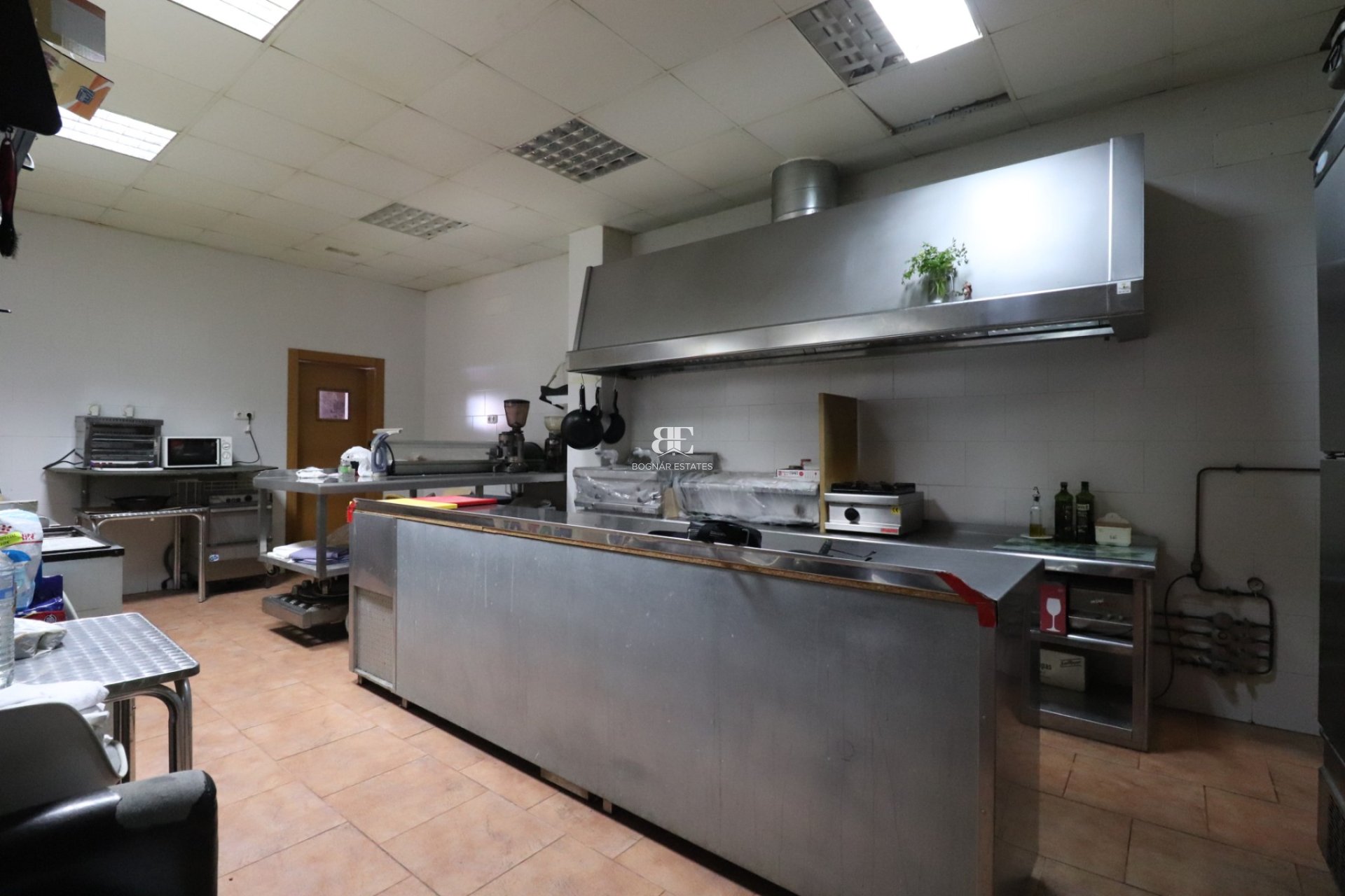 Resale - Commercial (Freehold) -
Ciudad Quesada