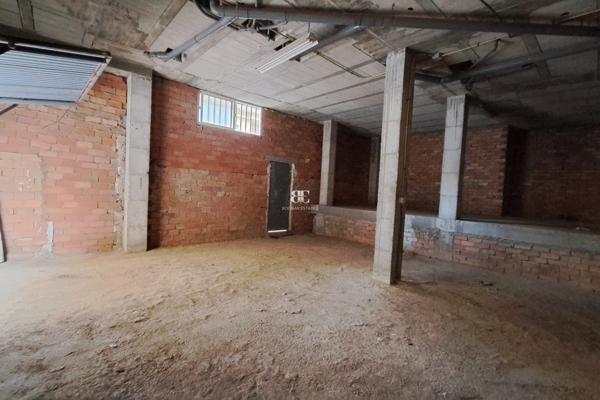 Resale - Commercial -
Los Alcazares - Center