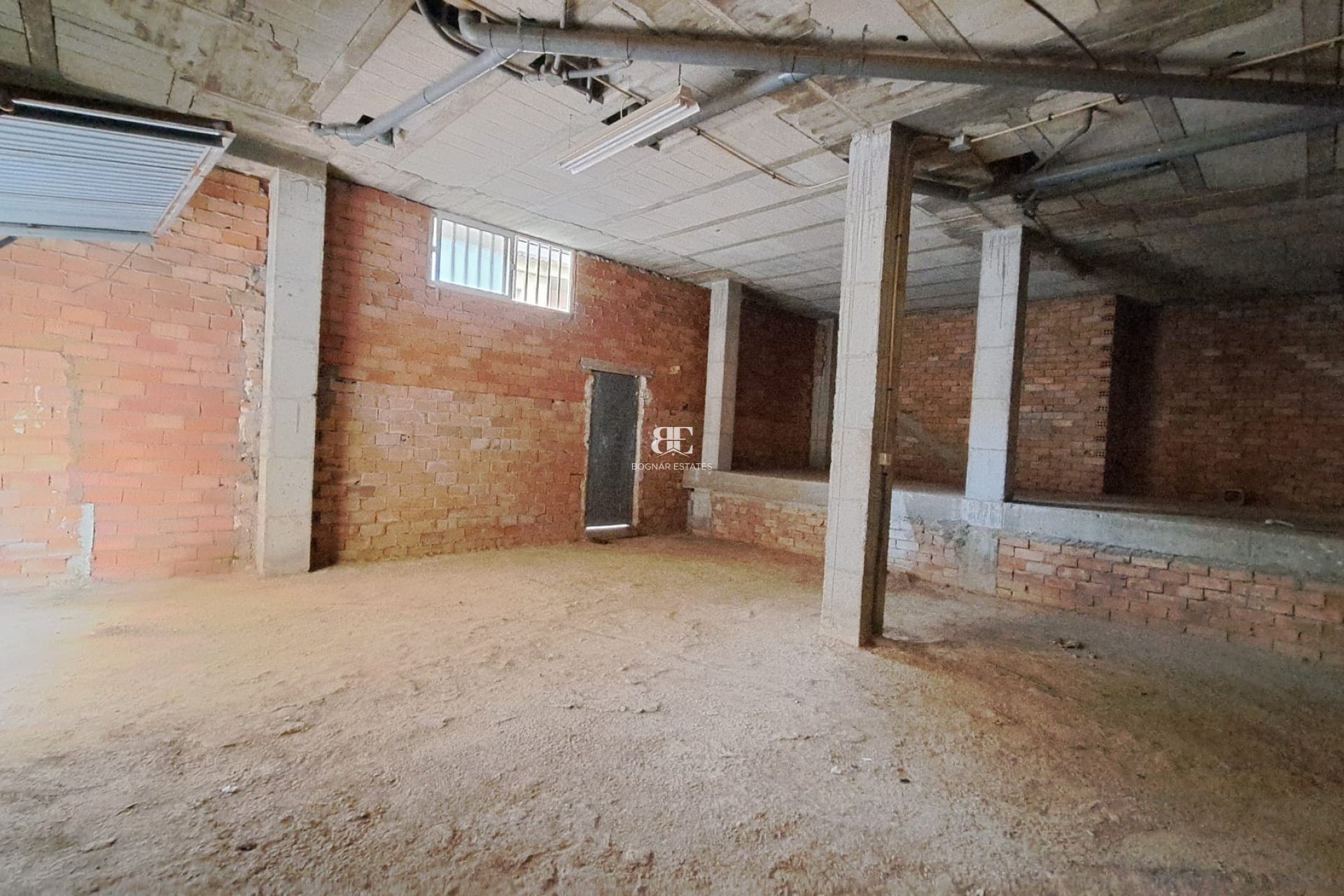 Resale - Commercial -
Los Alcazares - Center