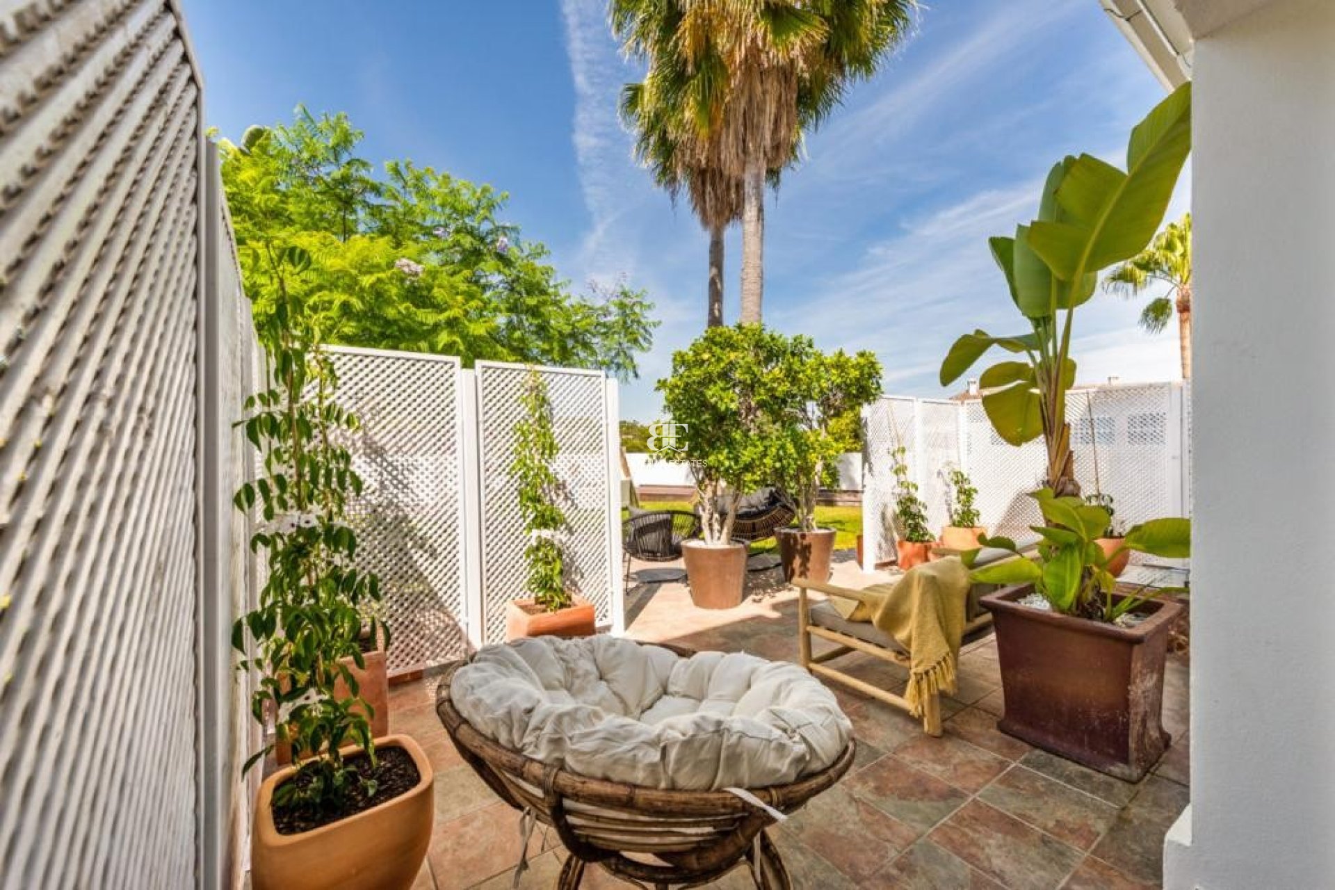 Resale - Commercial -
Marbella - Nueva Andalucía