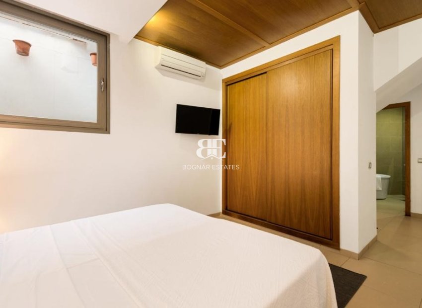 Resale - Commercial -
Marbella - Nueva Andalucía