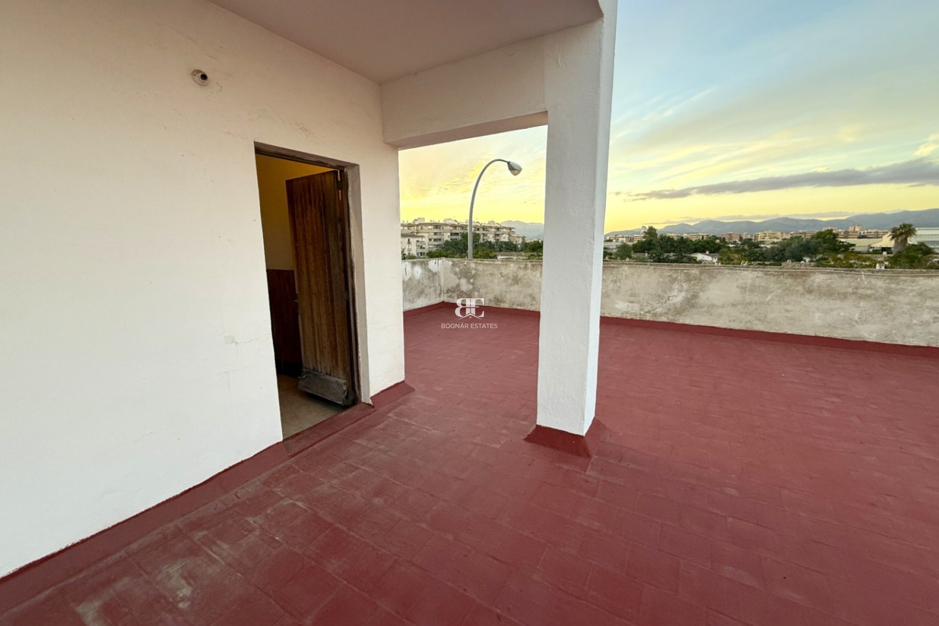 Resale - Commercial -
Palma de Mallorca - Mallorca