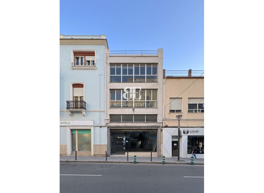 Resale - Commercial -
Torrevieja - Center