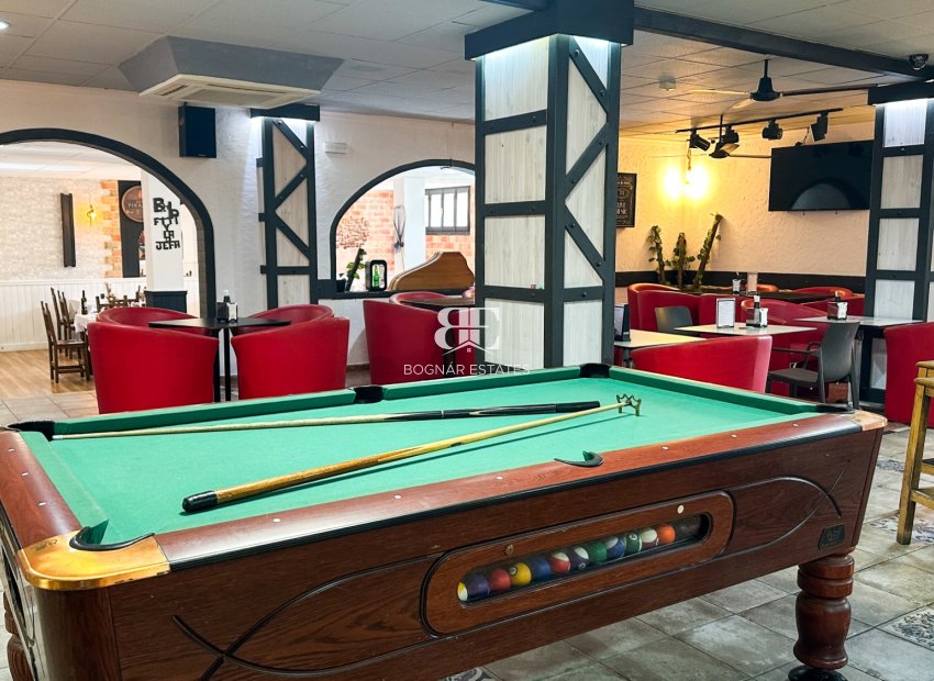 Resale - Commercial -
Torrevieja - Nueva Torrevieja