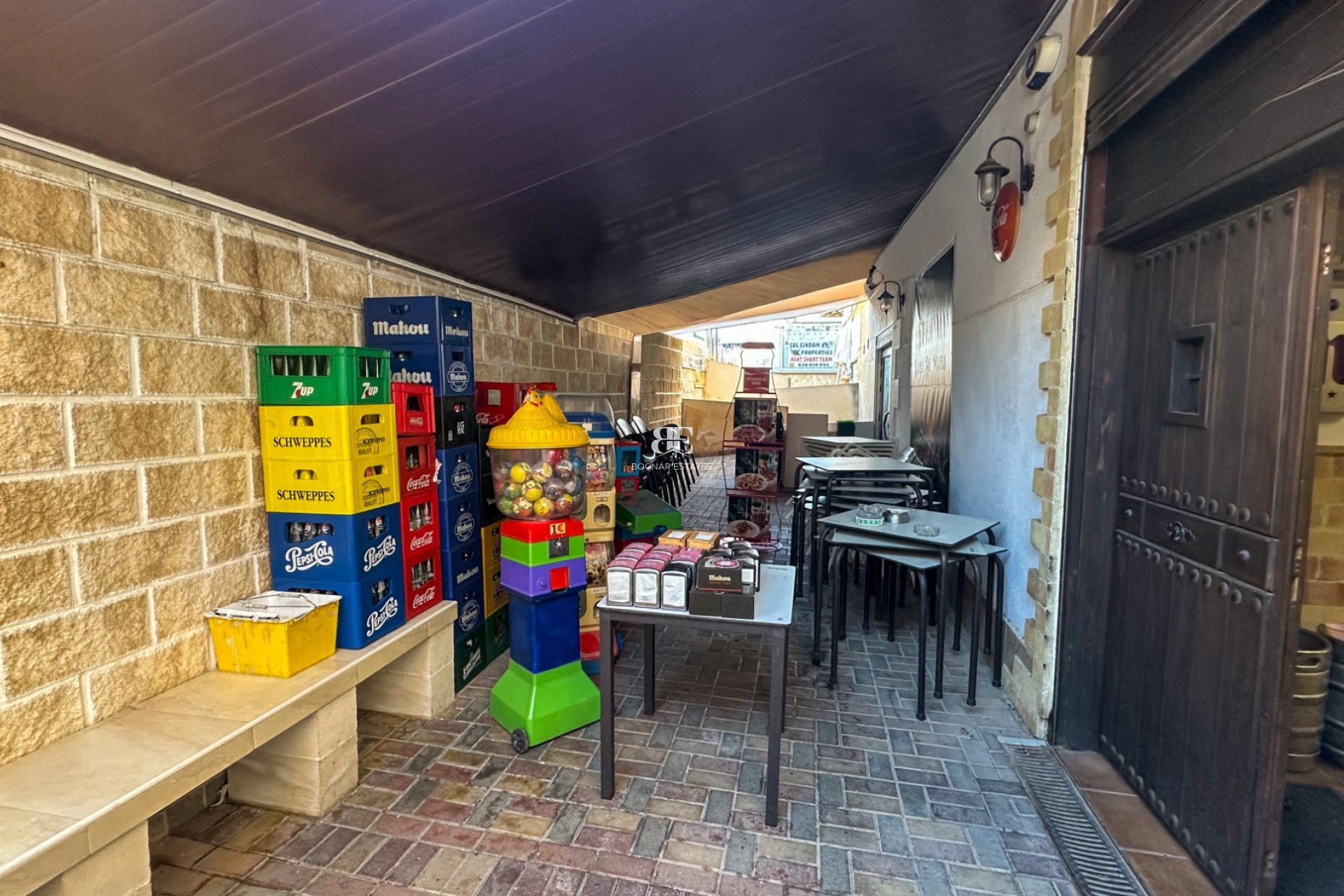 Resale - Commercial -
Torrevieja - Nueva Torrevieja