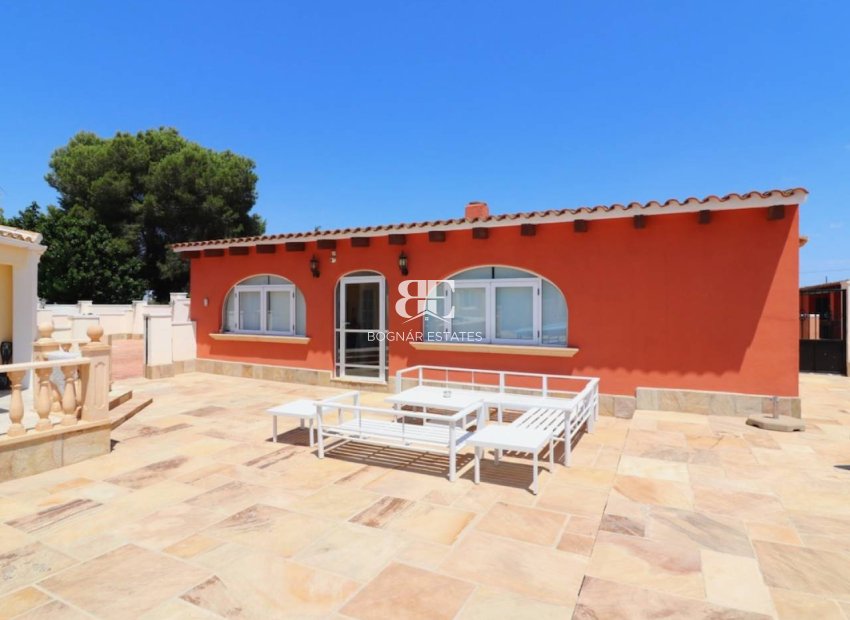 Resale - Country House -
Almoradí - Heredades
