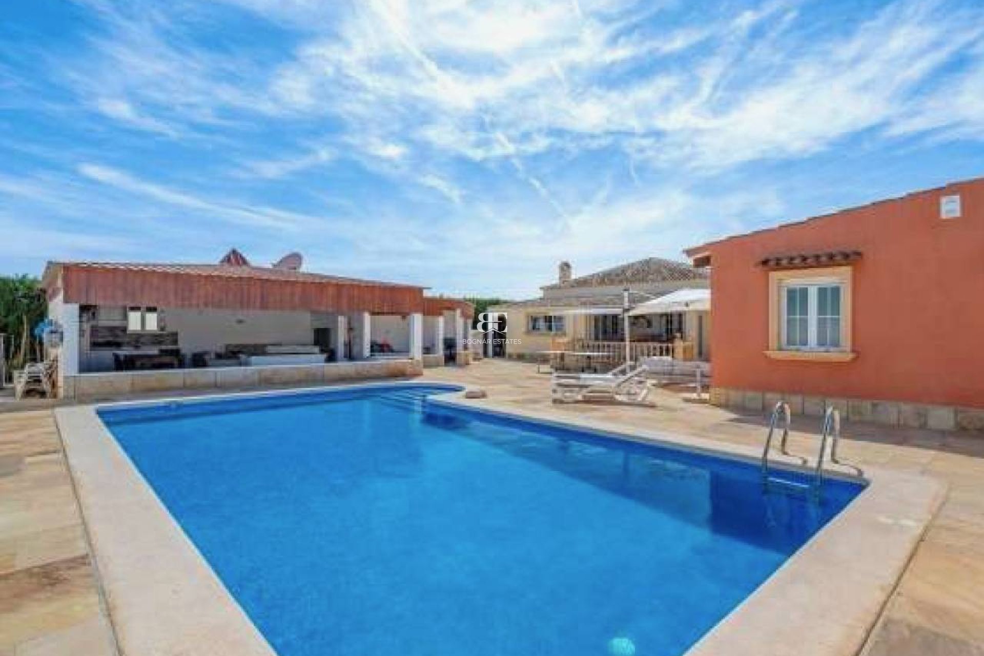 Resale - Country House -
Almoradí - Heredades