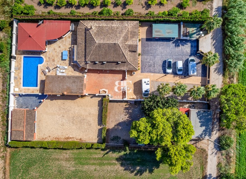 Resale - Country House -
Almoradí - Las Heredades