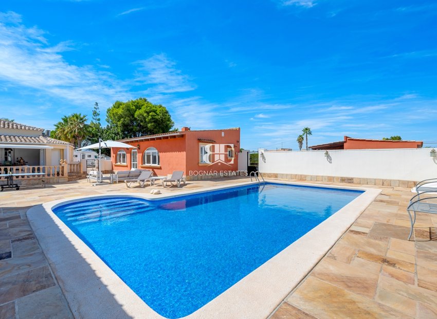 Resale - Country House -
Almoradí - Las Heredades
