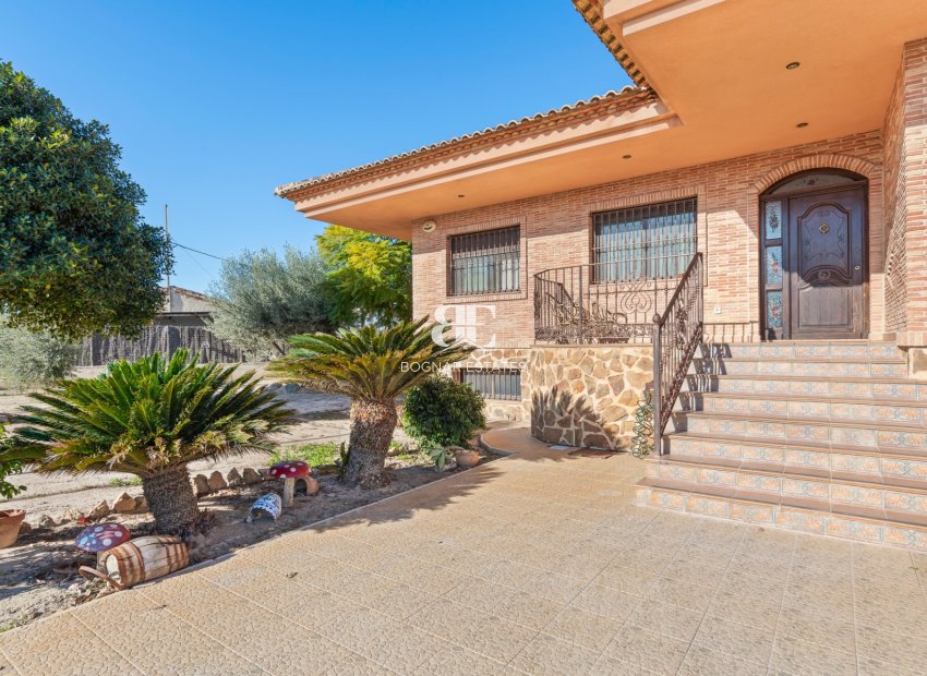 Resale - Country House -
Beniel - Carretera de Beniel