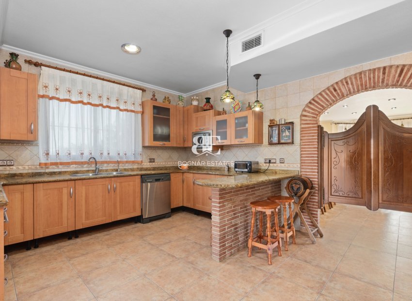 Resale - Country House -
Beniel - Carretera de Beniel