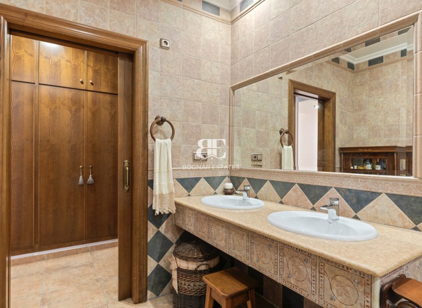Resale - Country House -
Beniel - Carretera de Beniel