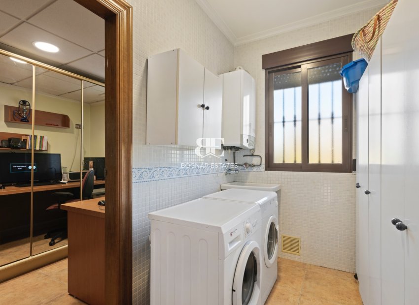 Resale - Country House -
Beniel - Carretera de Beniel