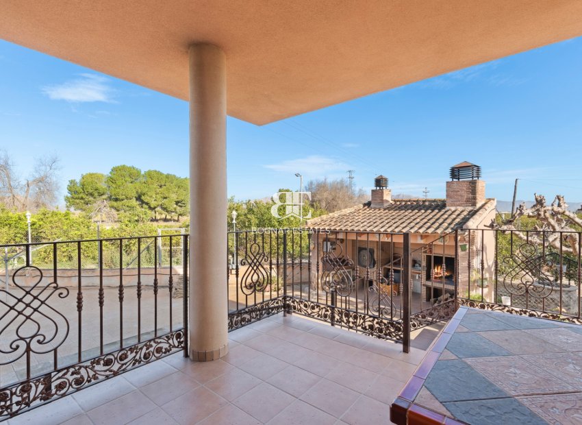 Resale - Country House -
Beniel - Carretera de Beniel