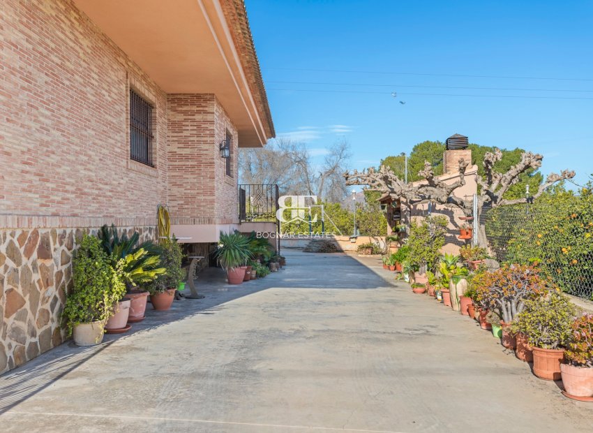 Resale - Country House -
Beniel - Carretera de Beniel