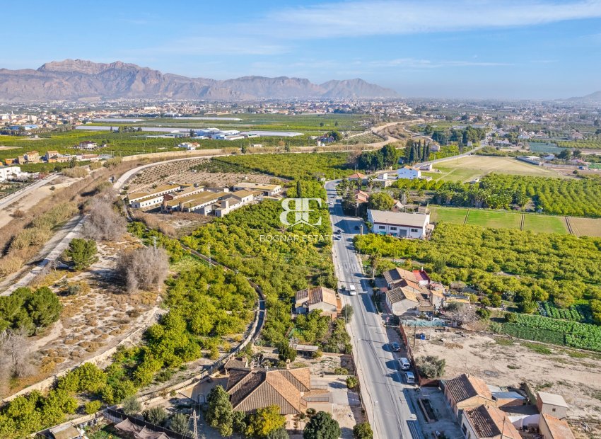 Resale - Country House -
Beniel - Carretera de Beniel