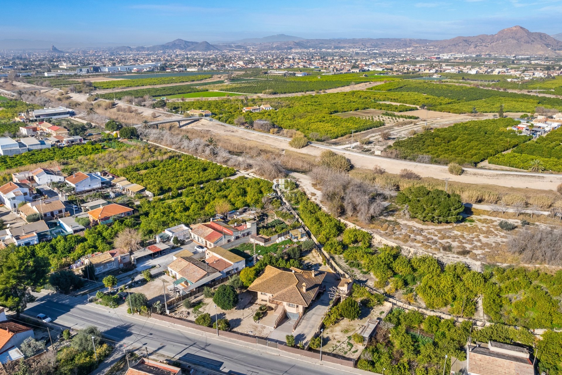 Resale - Country House -
Beniel - Carretera de Beniel