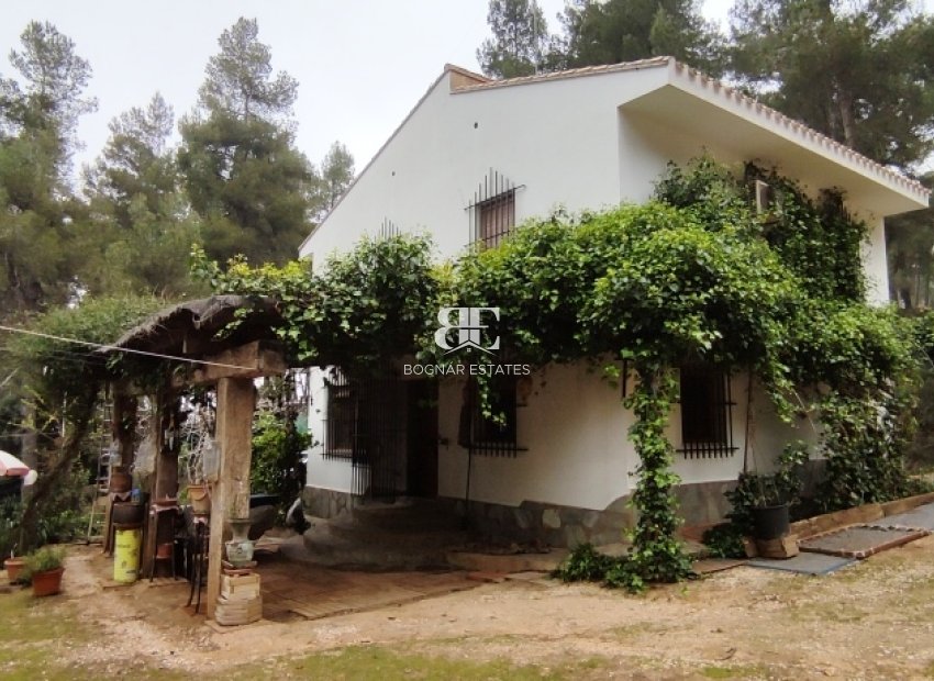 Resale - Country House -
Bocairent