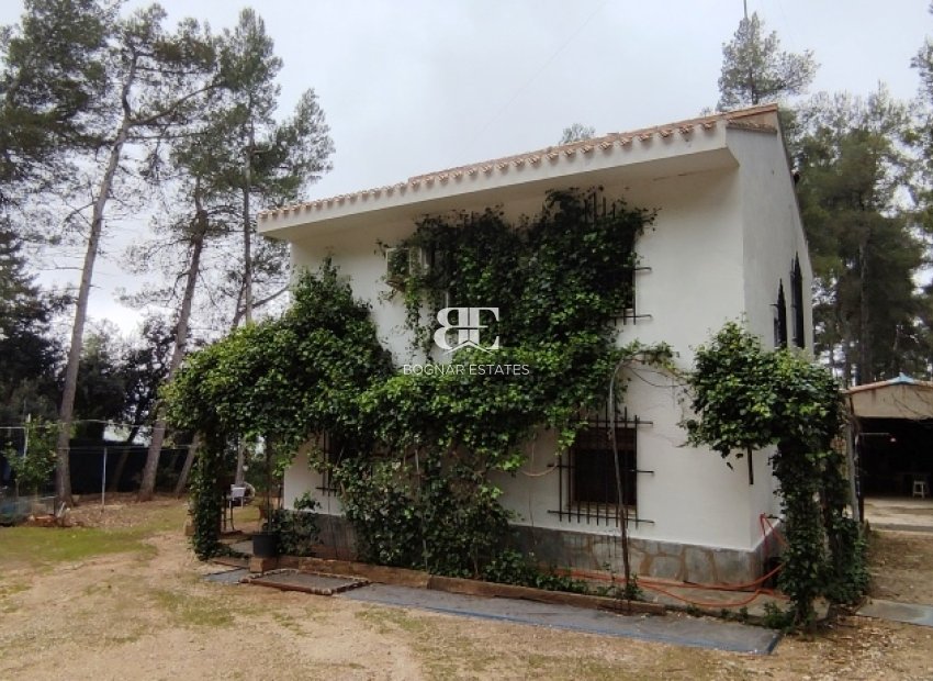 Resale - Country House -
Bocairent